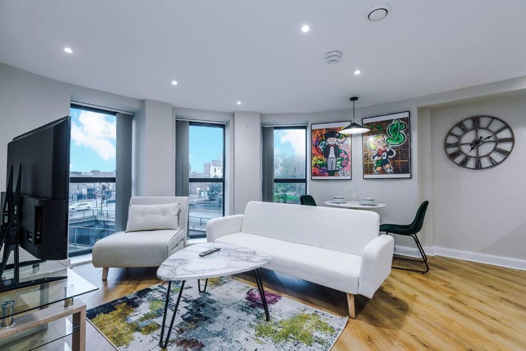 Monopoly Wallz - Sleeps 3 Apartment Leeds (West Yorkshire)